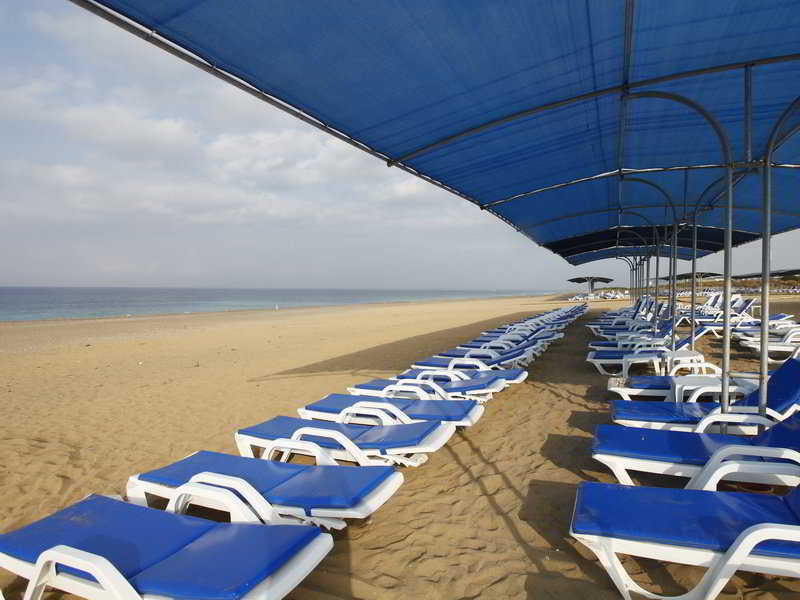 Cenger Beach Resort Spa Kızılot Bagian luar foto